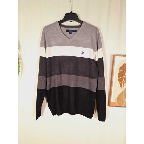 U.S. Polo Assn. Other - U.S. Polo Assn. Men's Gray/White/Black V-Necked Sweater Large